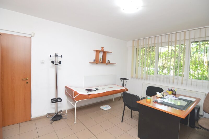 Drumul Taberei, Piata Moghioros